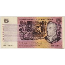 AUSTRALIA 1967 . FIVE 5 DOLLARS BANKNOTE . COOMBS/RANDALL . STAR NOTE . FIRST PREFIX ZNA